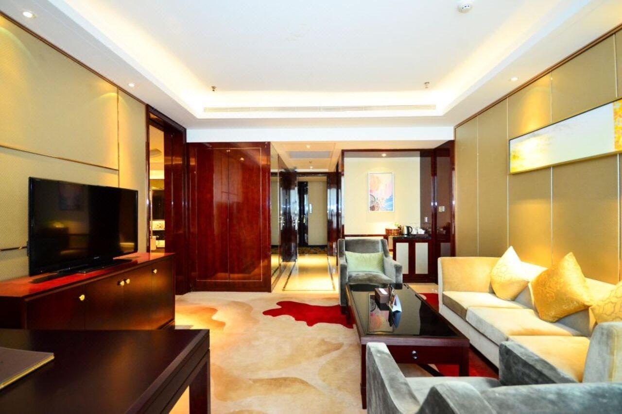 Tianhong Jinling Grand Hotel Pizhou Екстериор снимка