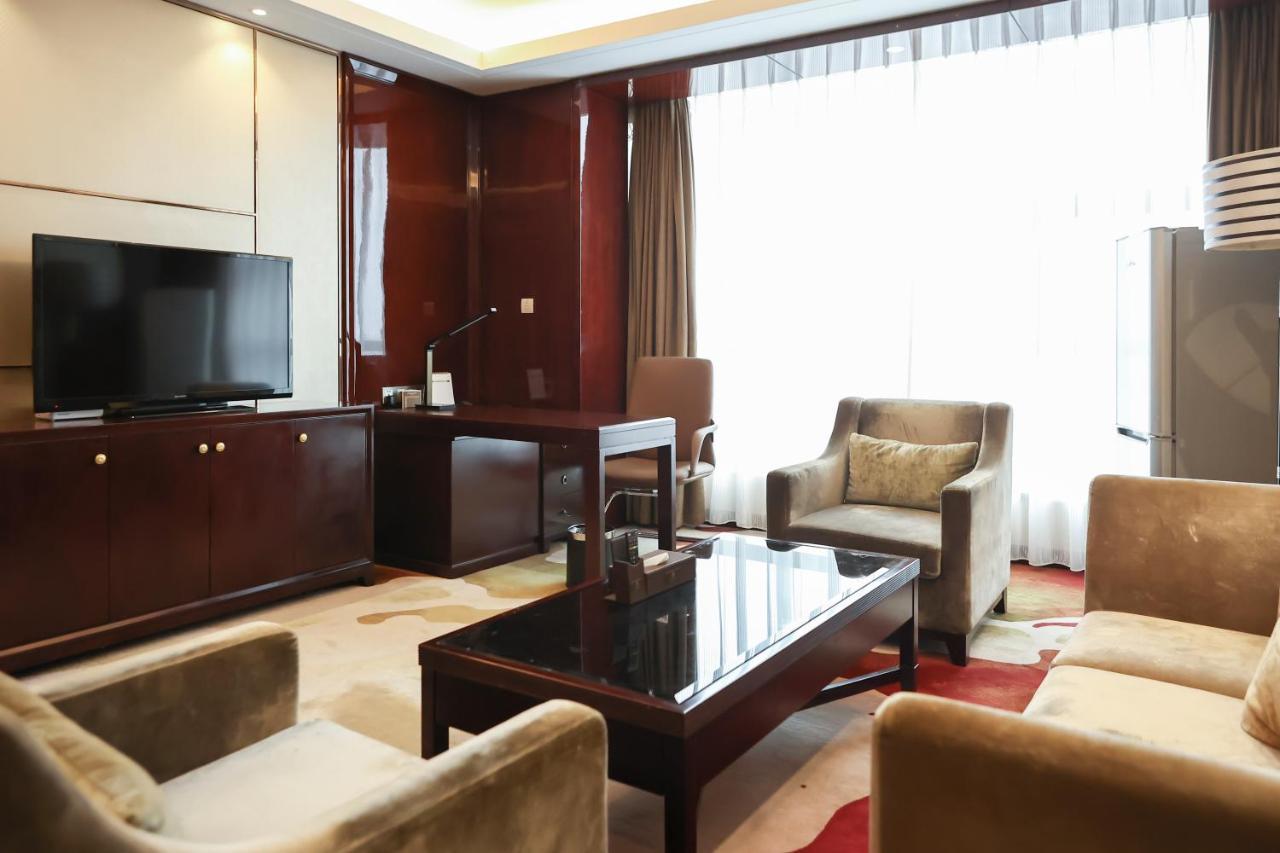 Tianhong Jinling Grand Hotel Pizhou Екстериор снимка